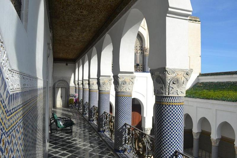 Suite In A Xviiie Palace Фес Екстериор снимка